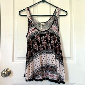 Francesca’s | womens tank top size medium